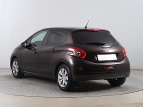 Peugeot 208 - 2012