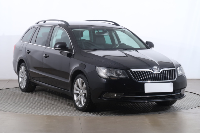 Škoda Superb 2014