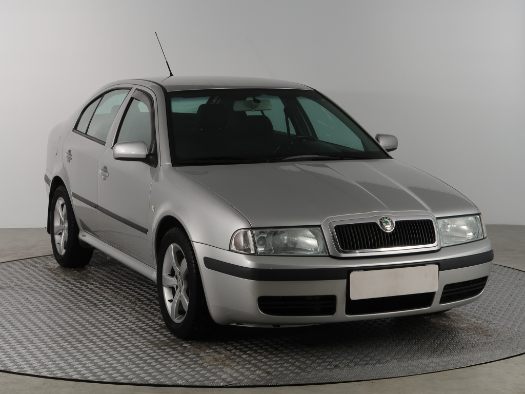 Škoda Octavia, 2004