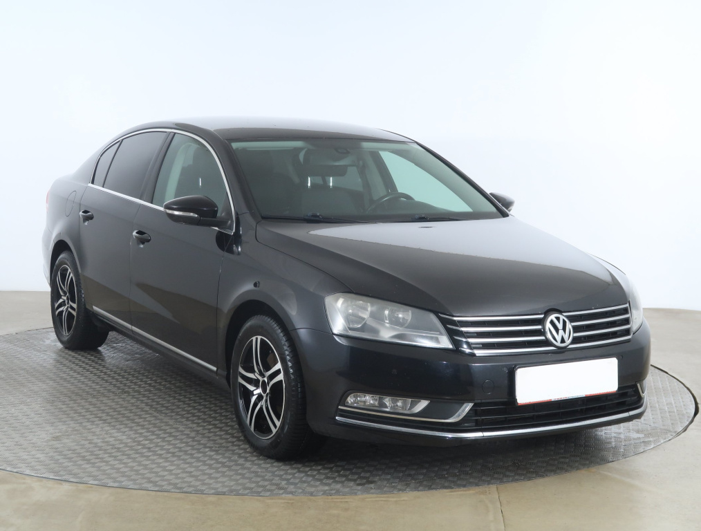 Volkswagen Passat, 2013