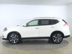 Nissan X-Trail - 2015