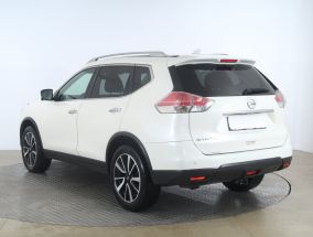 Nissan X-Trail - 2015