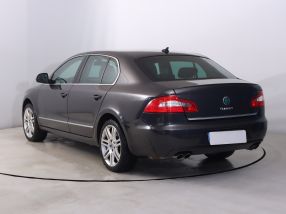 Skoda Superb - 2010