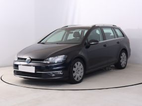 Volkswagen Golf - 2017