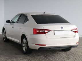 Škoda Superb - 2017