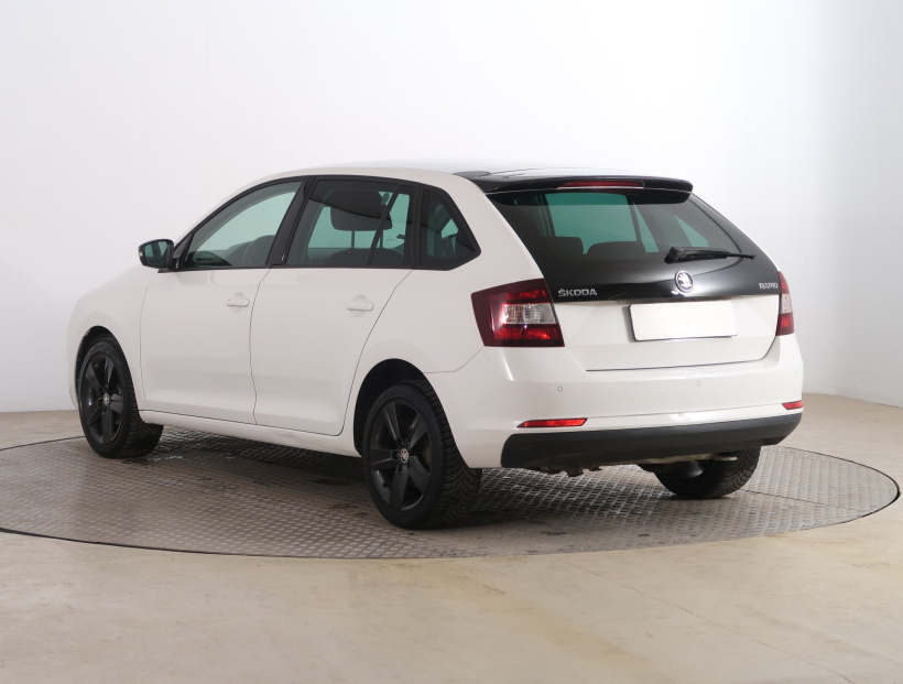 Škoda Rapid Spaceback, 2016