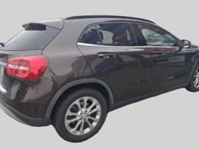 Mercedes-Benz GLA - 2014