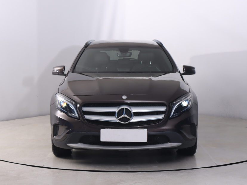 Mercedes-Benz GLA, 2014