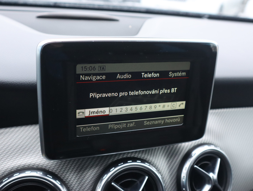 Mercedes-Benz GLA, 2014