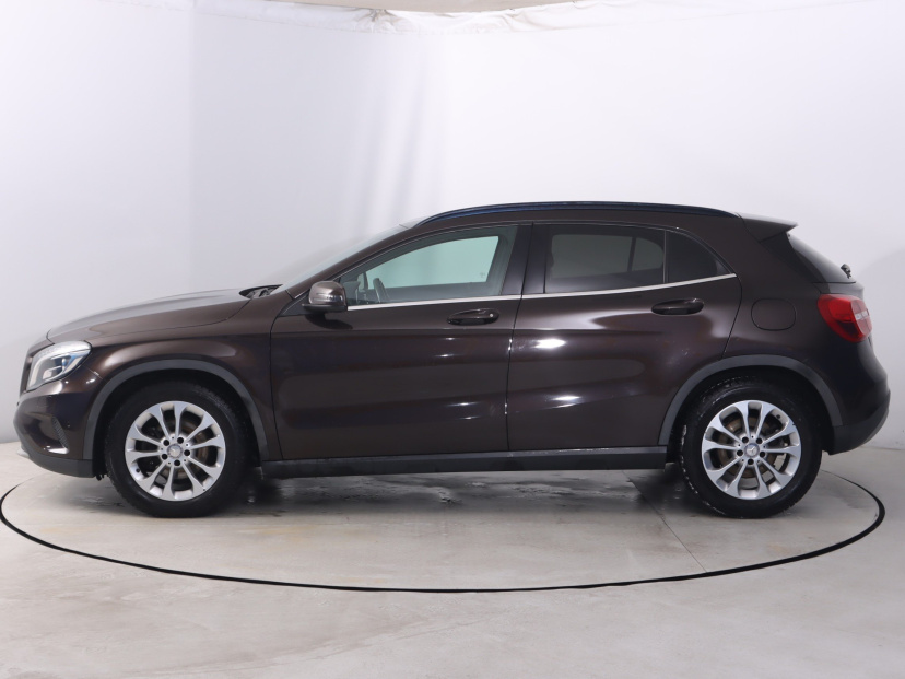 Mercedes-Benz GLA, 2014