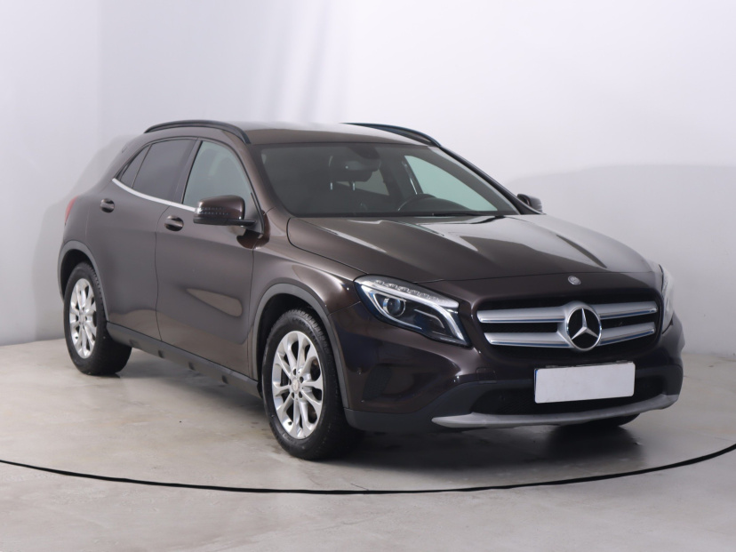 Mercedes-Benz GLA, 2014
