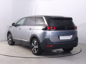 Peugeot 5008 - 2020