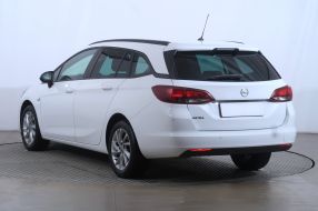 Opel Astra - 2020