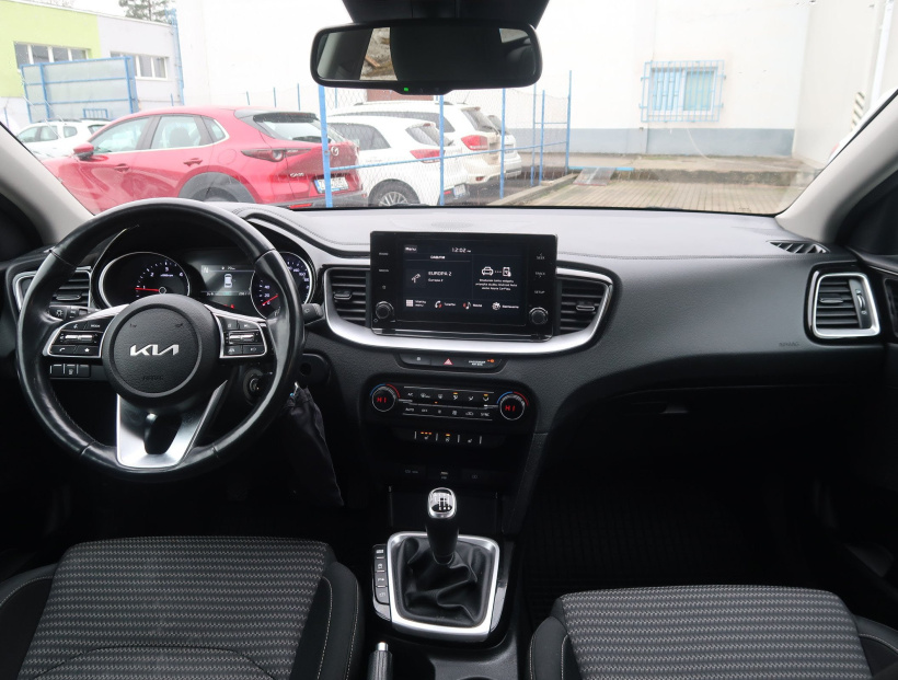 Kia Ceed, 2022