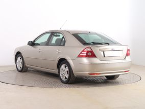 Ford Mondeo - 2004
