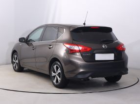 Nissan Pulsar - 2015