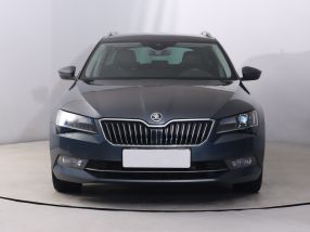 Škoda Superb - 2016