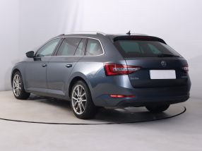 Škoda Superb - 2016