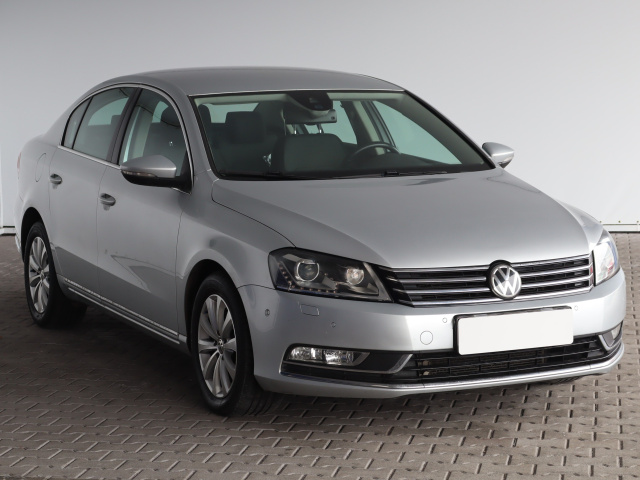 Volkswagen Passat 2012
