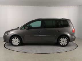 Volkswagen Touran - 2011