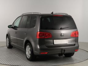 Volkswagen Touran - 2011