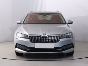 Škoda Superb - 2022