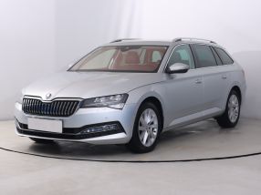 Škoda Superb - 2022