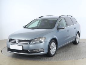 Volkswagen Passat - 2013