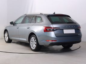 Škoda Superb - 2021