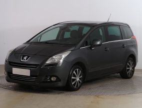 Peugeot 5008 - 2013