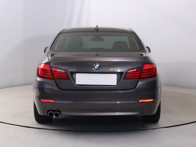 BMW 5, 2012