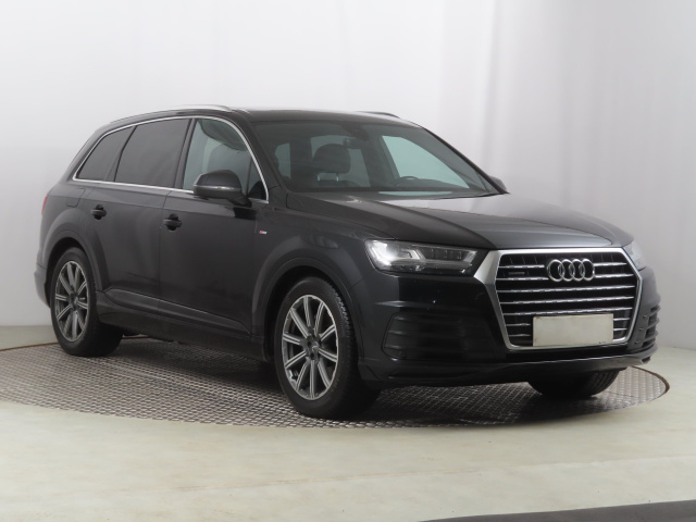 Audi Q7 2015