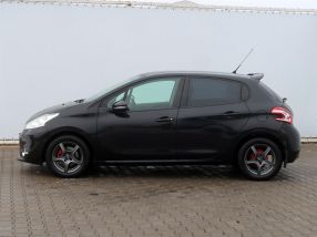 Peugeot 208 - 2012