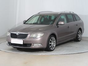 Škoda Superb - 2010