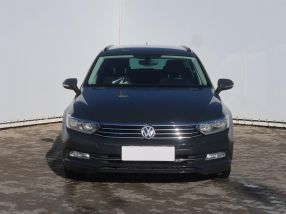 Volkswagen Passat - 2016