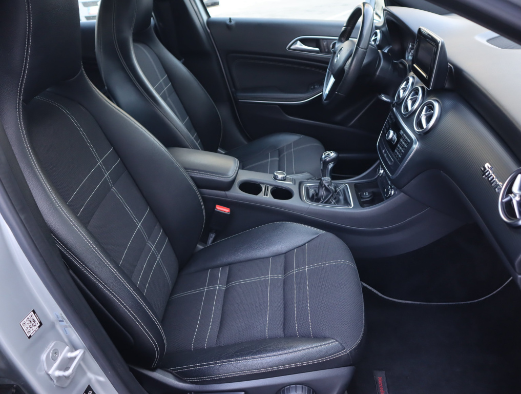 Mercedes-Benz A