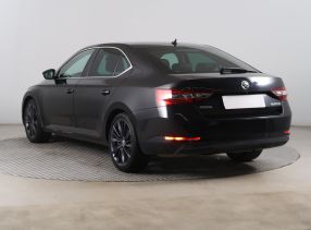 Škoda Superb - 2018