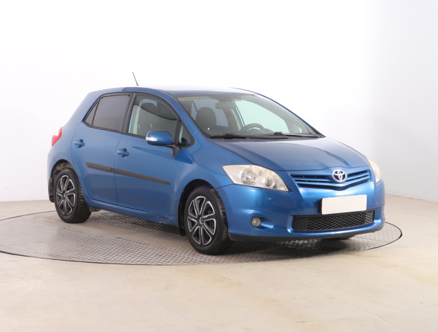 Toyota Auris 2010