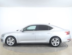Škoda Superb - 2019