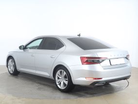 Škoda Superb - 2019