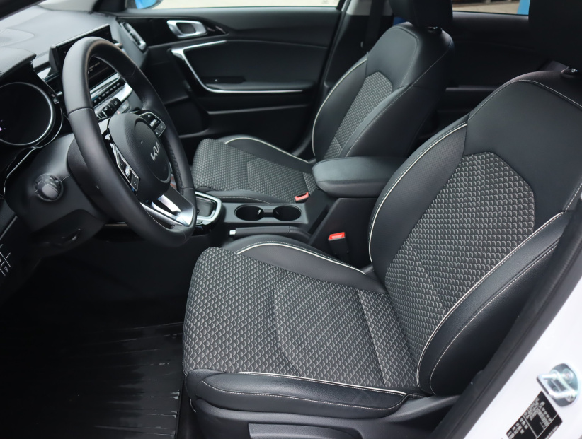Kia Ceed, 2025
