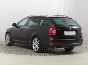 Škoda Octavia - 2010