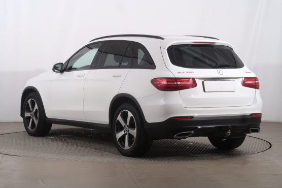 Mercedes-Benz GLC 220 d 4MATIC