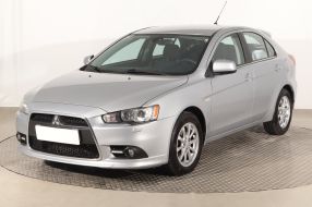 Mitsubishi Lancer - 2011
