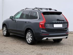 Volvo XC90 - 2015