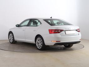 Škoda Superb - 2020