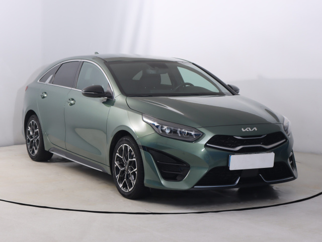 Kia ProCeed 2024