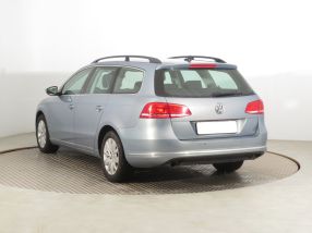 Volkswagen Passat - 2013