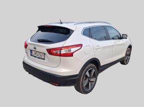 Nissan Qashqai - 2015