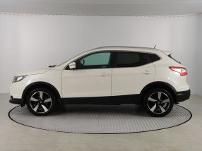 Nissan Qashqai - 2015